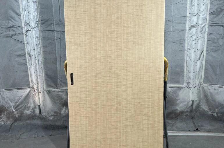    建具ドアをリペアしてみました。   